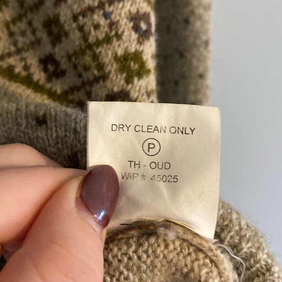 Vintage Woolrich Reindeer & Christmas Tree Fair Isle Wool Sweater - Picture 8 of 9